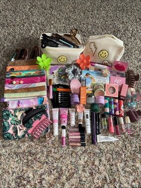 HUGE Beauty Bundle